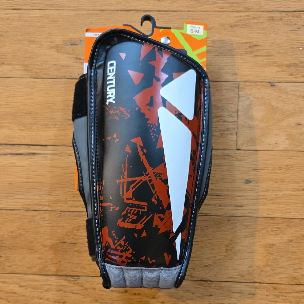 Century Brave Youth S/M MMA Instep Guard Red / Black NWT